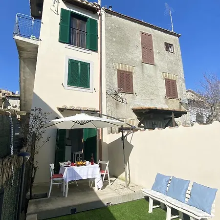 Alloggio Ad Uso Turistico - The Apartment N.2 Anguillara Sabazia Exterior foto